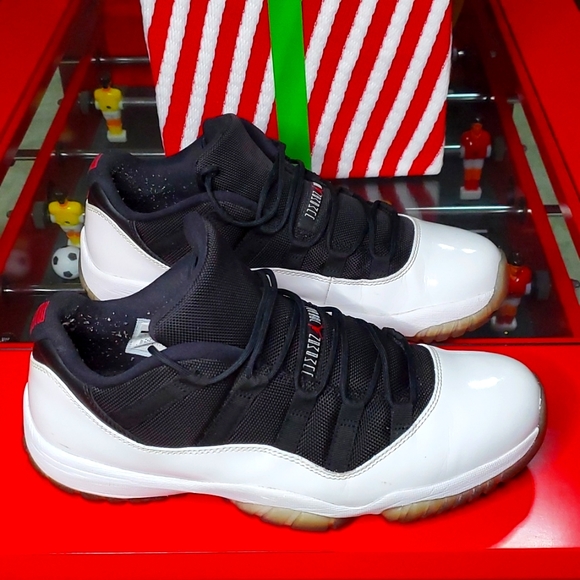 Jordan 11 (low) - Picture 5 of 8